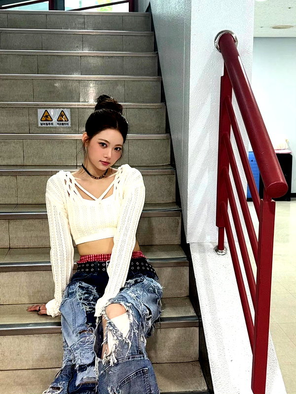 hhh.e_c.v instagram image archive image