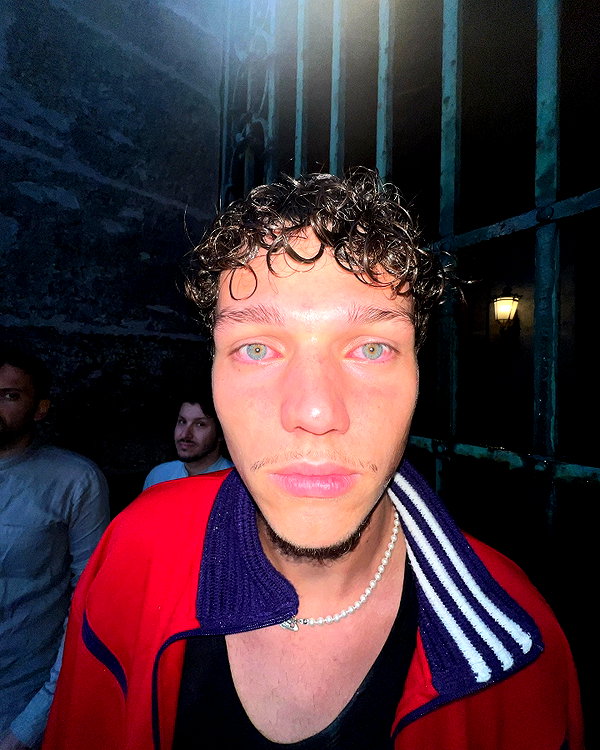 leni.bahr instagram image archive image