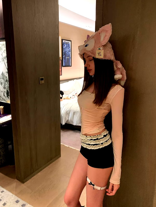 fair_mua instagram image archive image