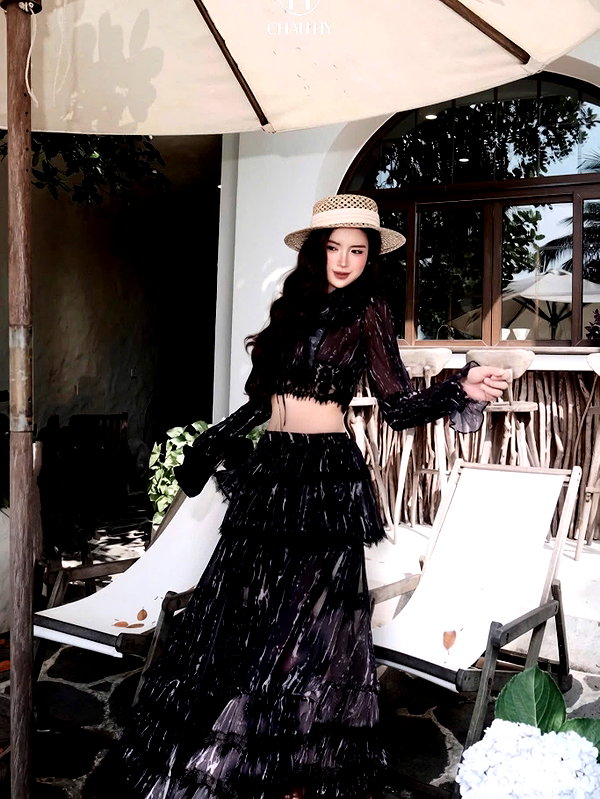 lyhythuedoxinh instagram image archive image