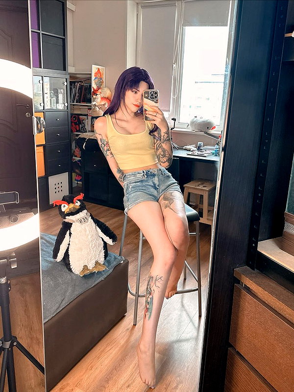 bakabakafuwa instagram image archive image