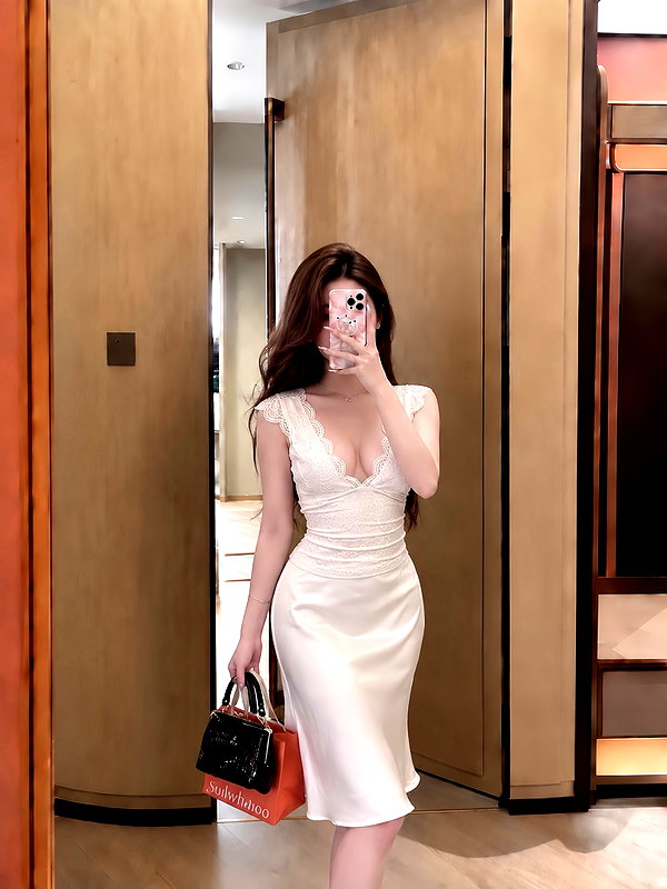 lyhythuedoxinh instagram image archive image