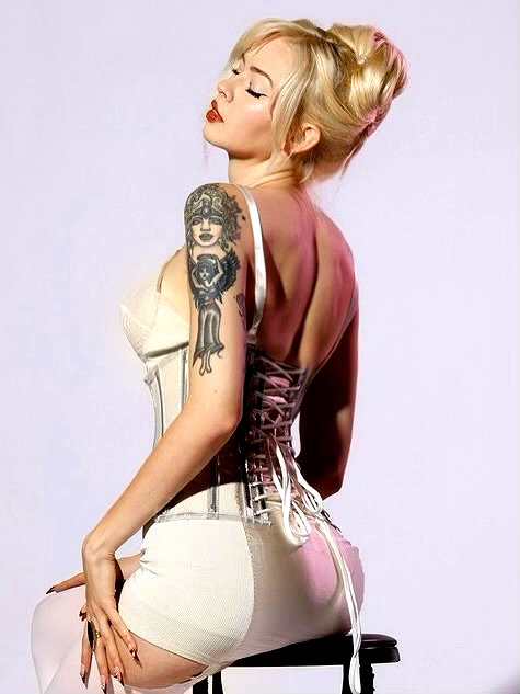 amellliiaa instagram image archive image