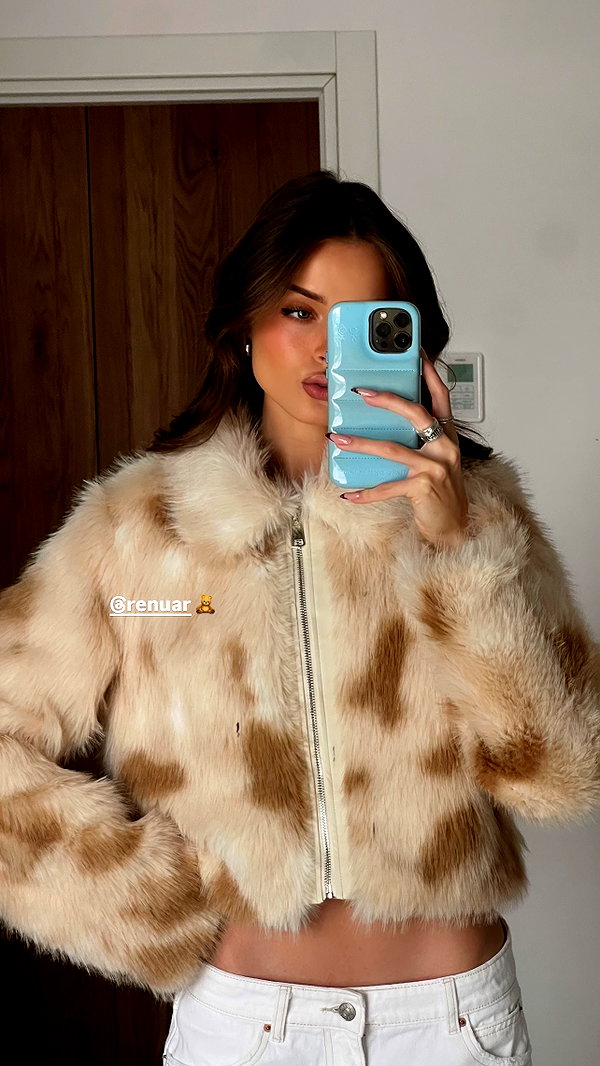 annazak12 instagram image archive image