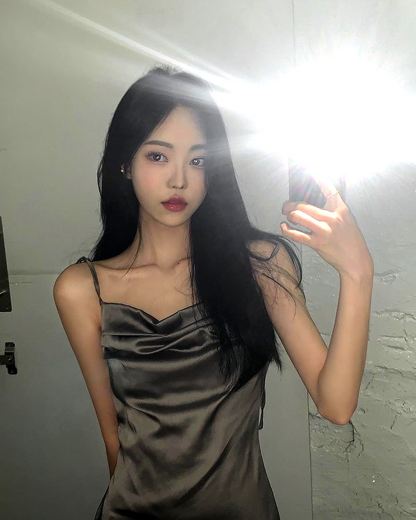 daxbin instagram image archive image