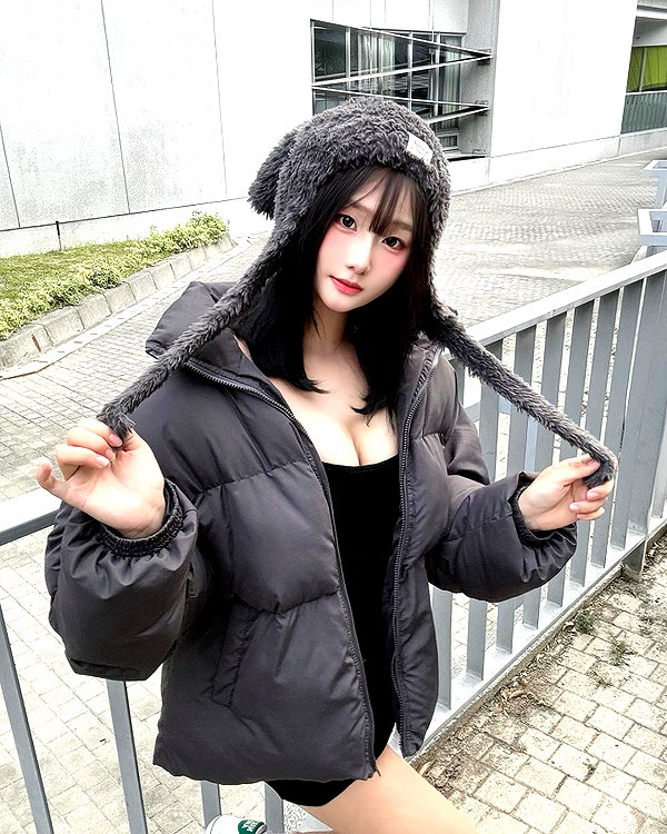 lai_931201 instagram image archive image