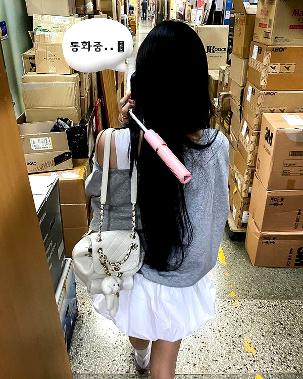 dear.zia instagram image archive image