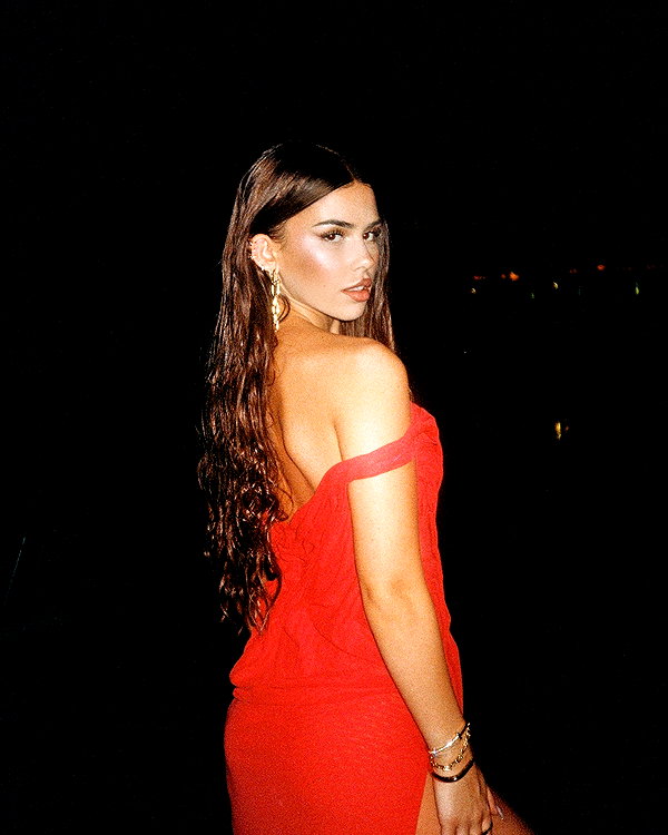 leahhalton instagram image archive image
