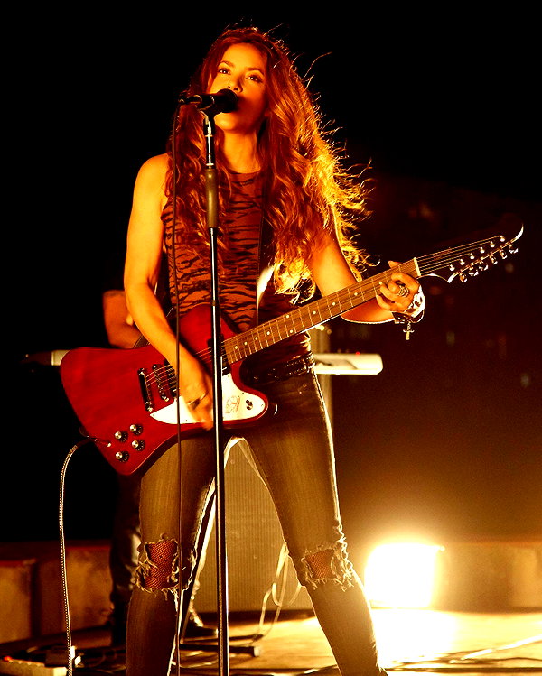 shakira instagram image archive image