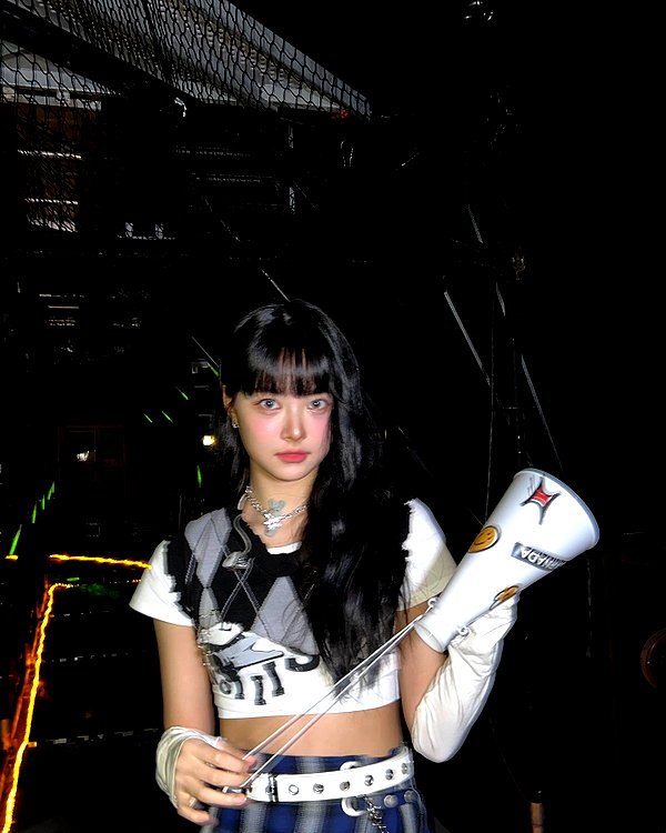 hhh.e_c.v instagram image archive image