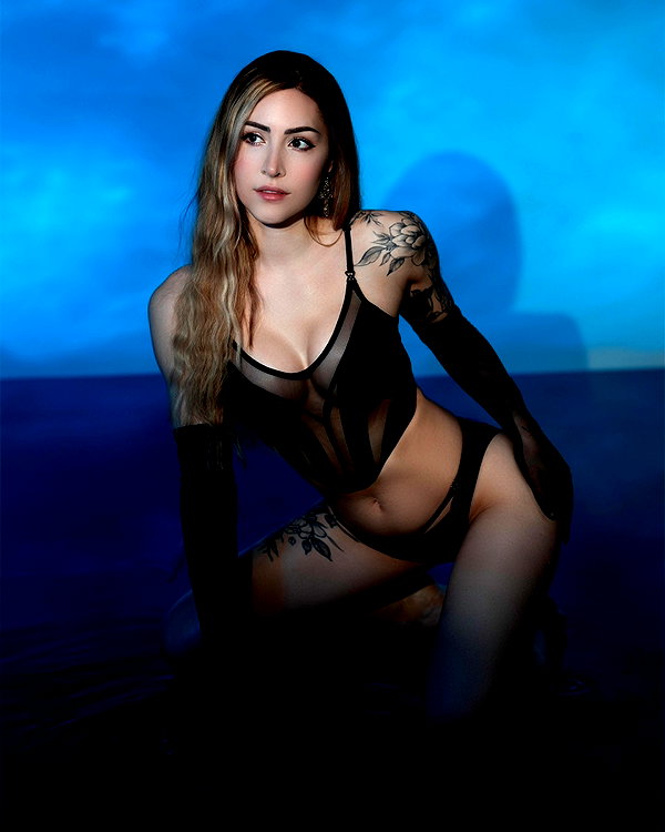 luxlo.xo instagram image archive image