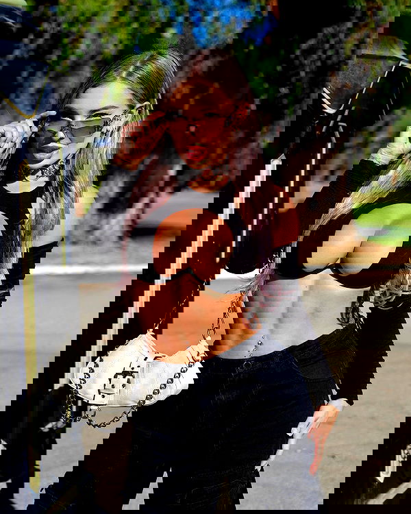 itshayleydavies itshayleydavies archive image