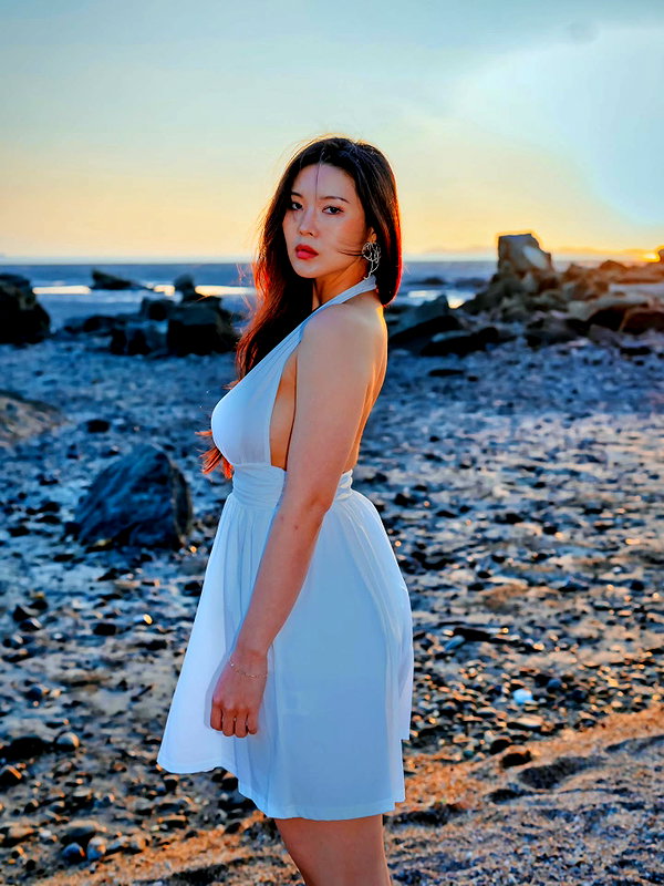 norajoy_official instagram image archive image