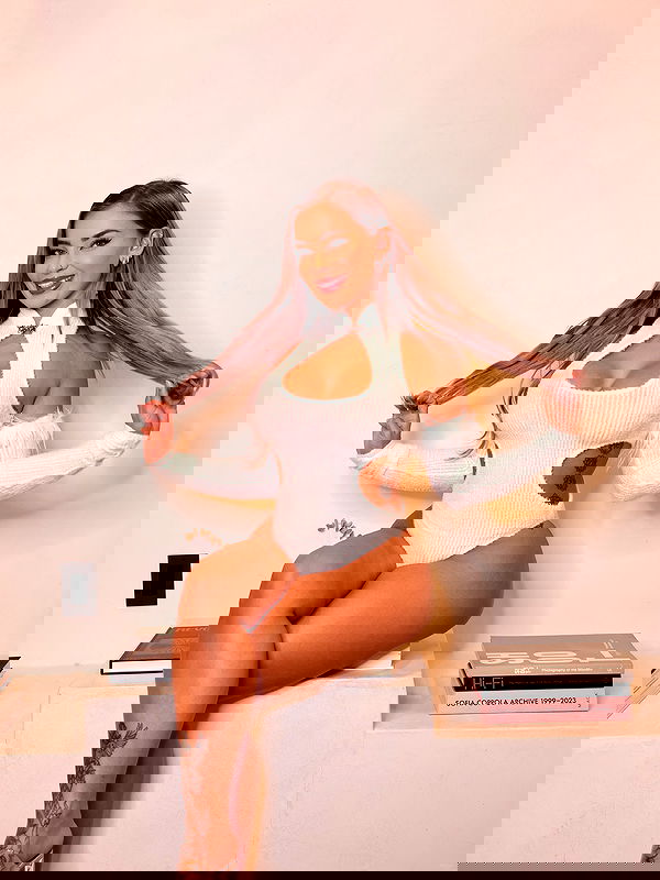 itshayleydavies itshayleydavies archive image