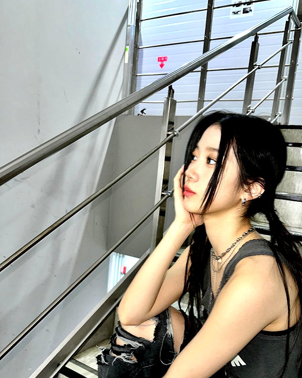 zuhazana instagram image archive image