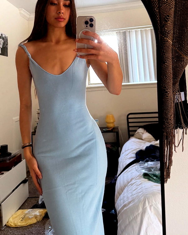 cait.knight instagram image archive image