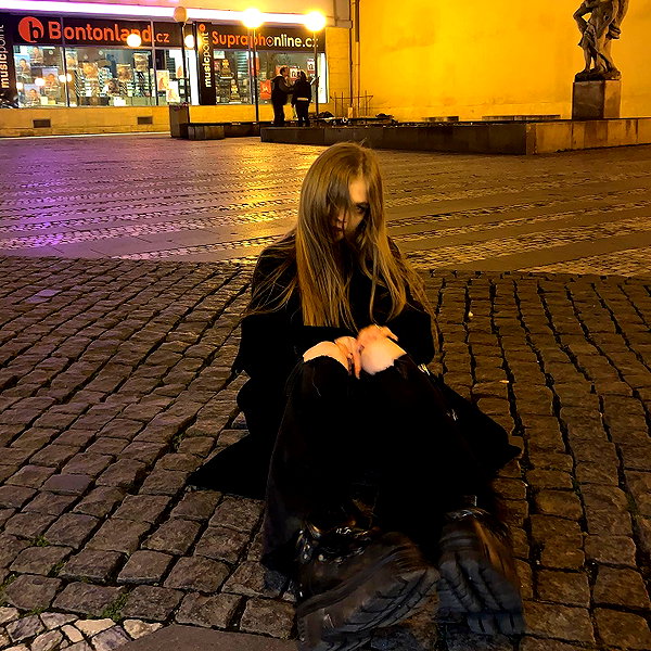 llinolinaa instagram image archive image