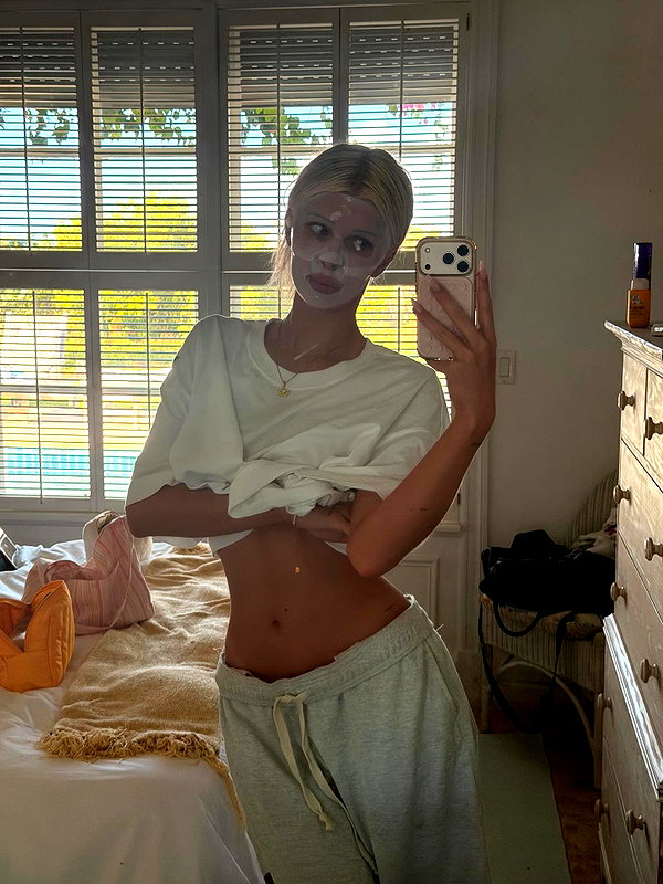sophiecharlotth instagram image archive image