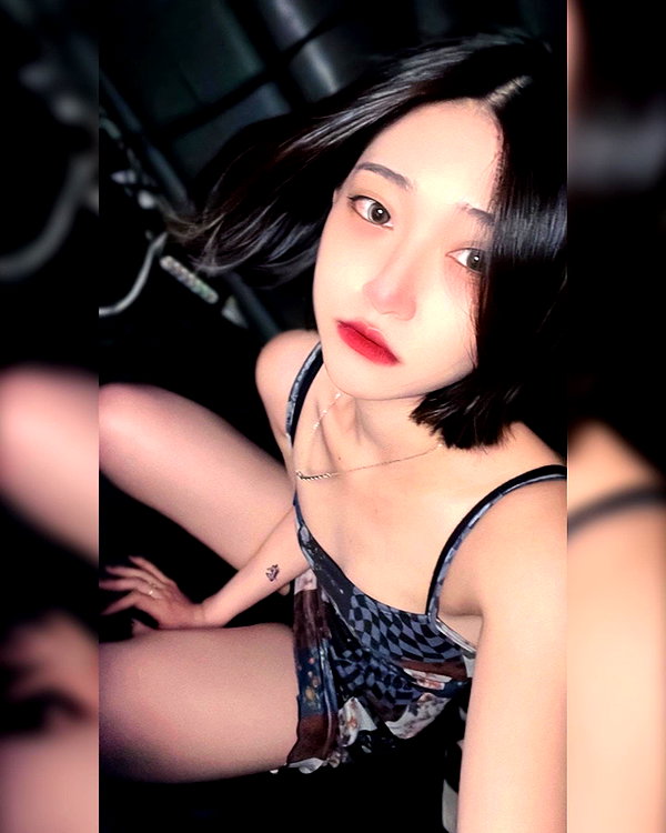 ge.more_x instagram image archive image
