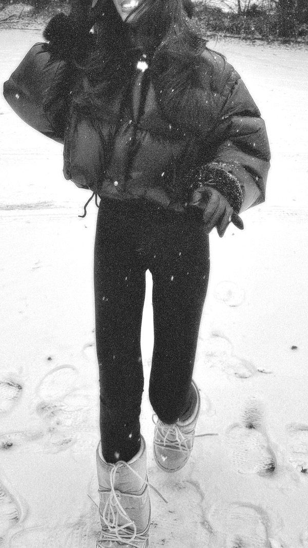 zoeliss instagram image archive image