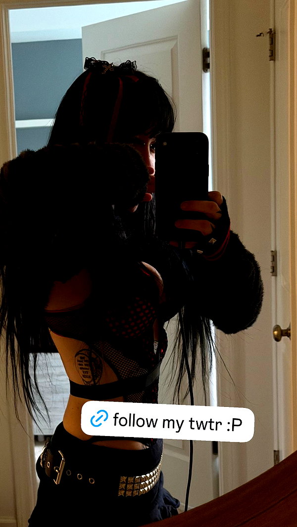 machine_mommy instagram image archive image