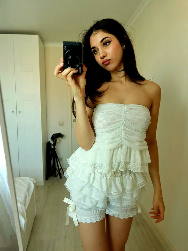 owlydiaa instagram image archive image