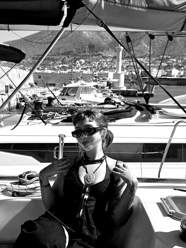 romy_ayalla_lavi instagram image archive image