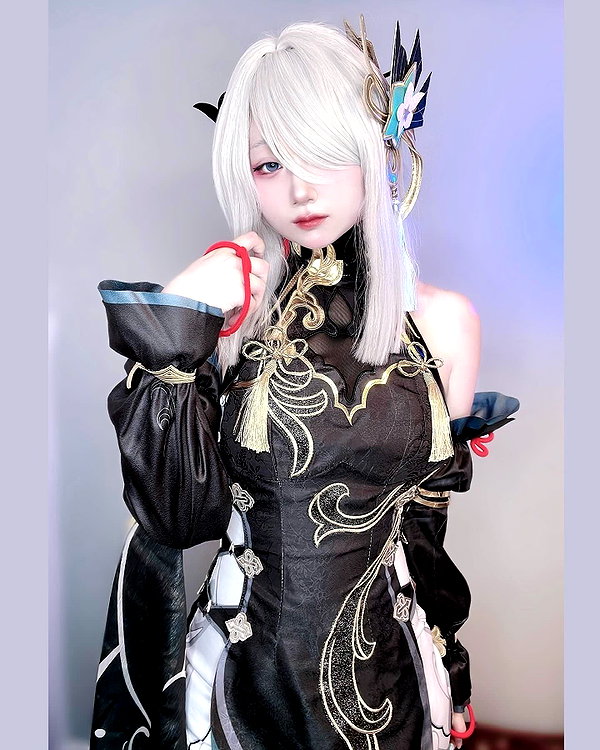 purinn_cos instagram image archive image
