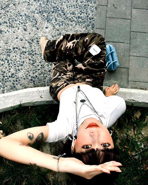 badthingalwaysg instagram image archive image
