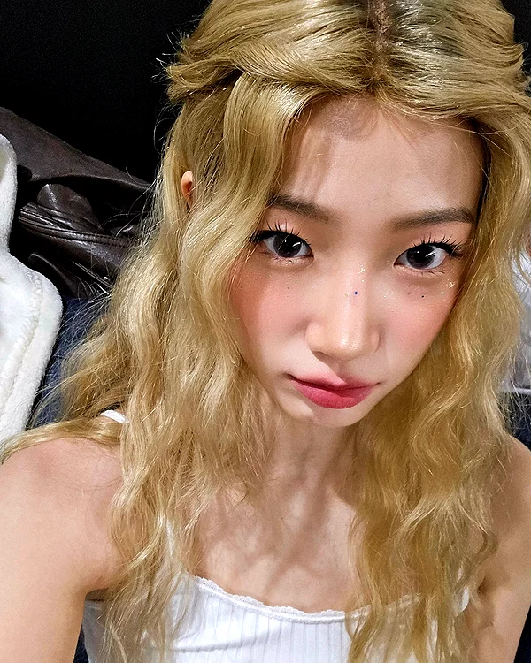 zuhazana instagram image archive image