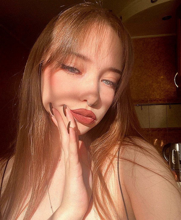 vslunz instagram image archive image