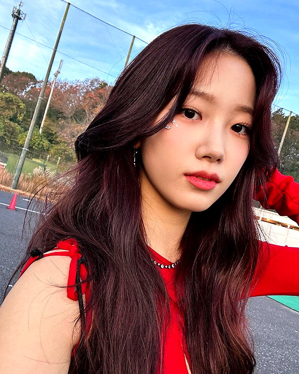 zuhazana instagram image archive image