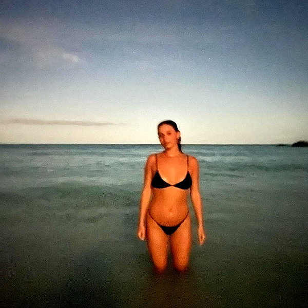 sydneygottlieb instagram image archive image