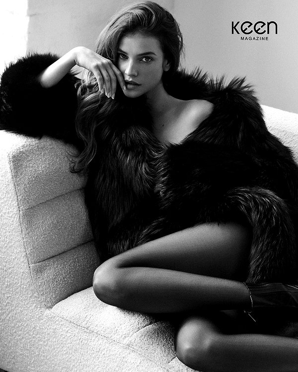 realbarbarapalvin instagram image archive image