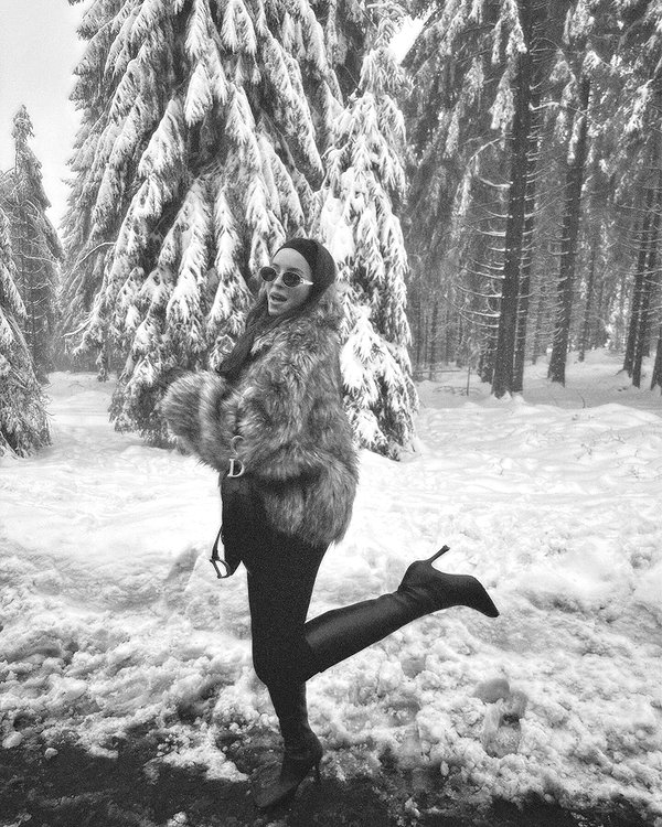 zoeliss instagram image archive image