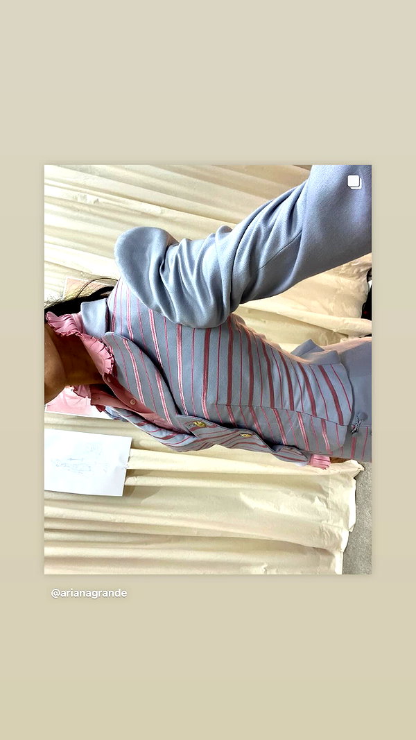 arianagrande instagram image archive image