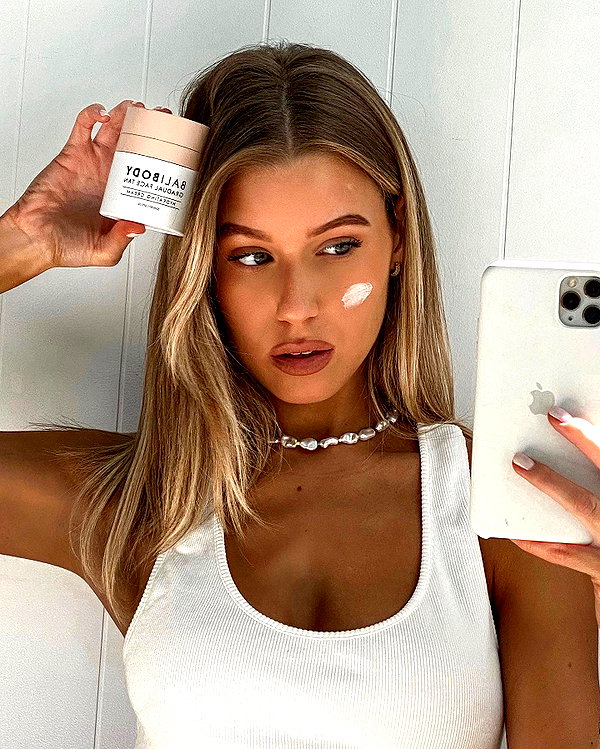 sophiebatzloff instagram image archive image