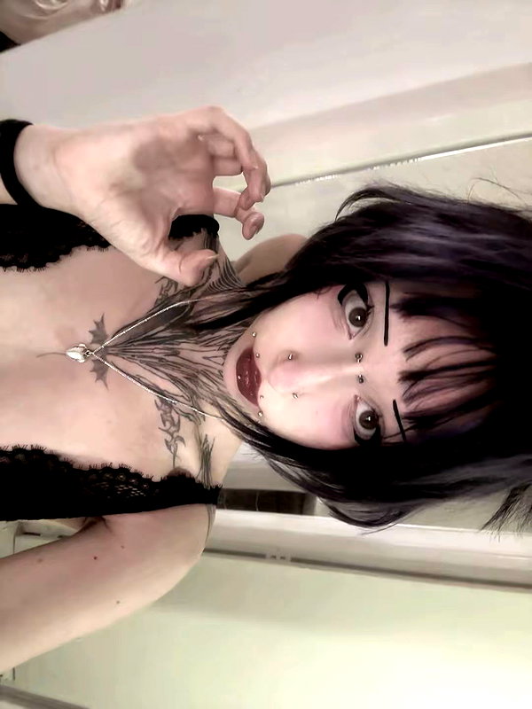 nyx_o_o_ instagram image archive image