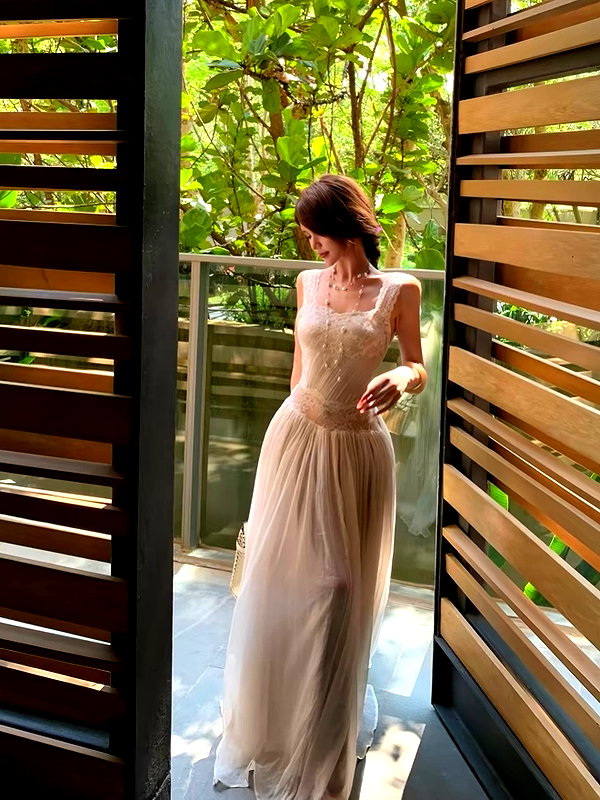 lyhythuedoxinh instagram image archive image