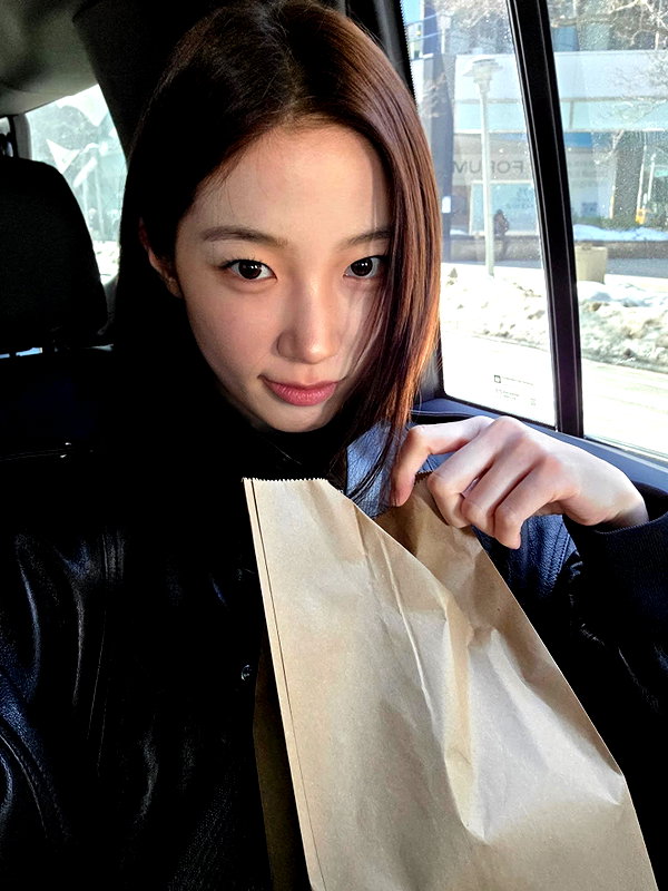 zuhazana instagram image archive image