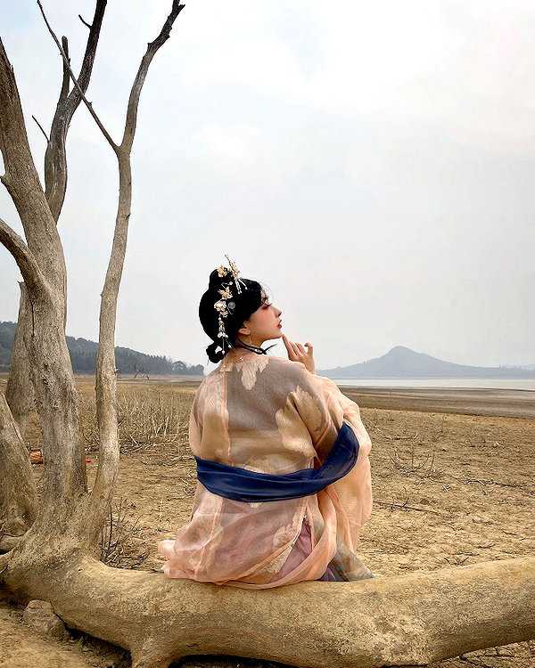 erokochiba instagram image archive image