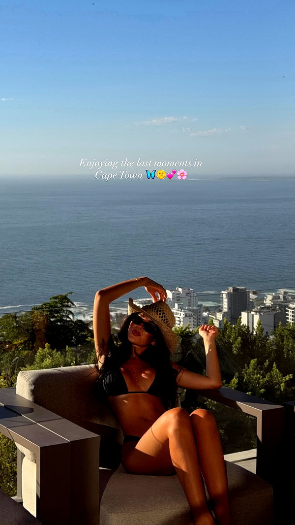 zoeliss instagram image archive image