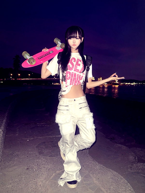 9unxx7 instagram image archive image
