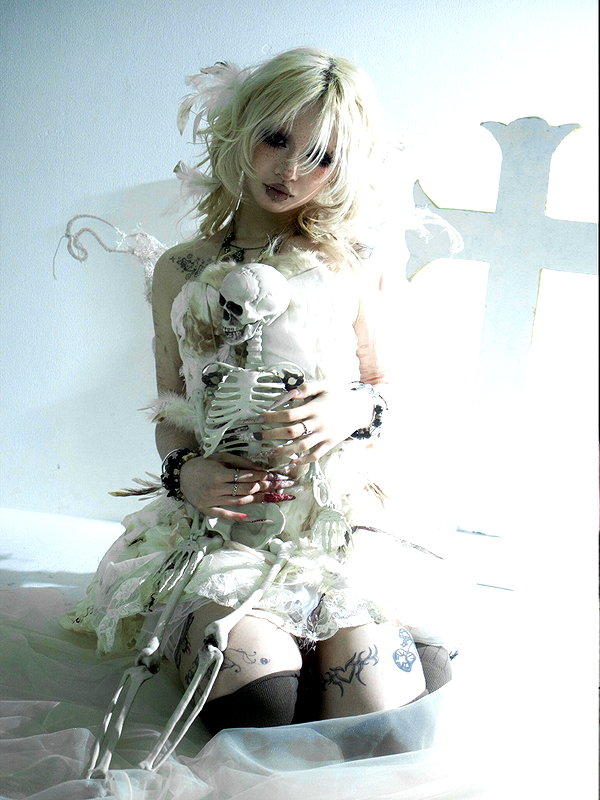 angelwithashotgunxx instagram image archive image