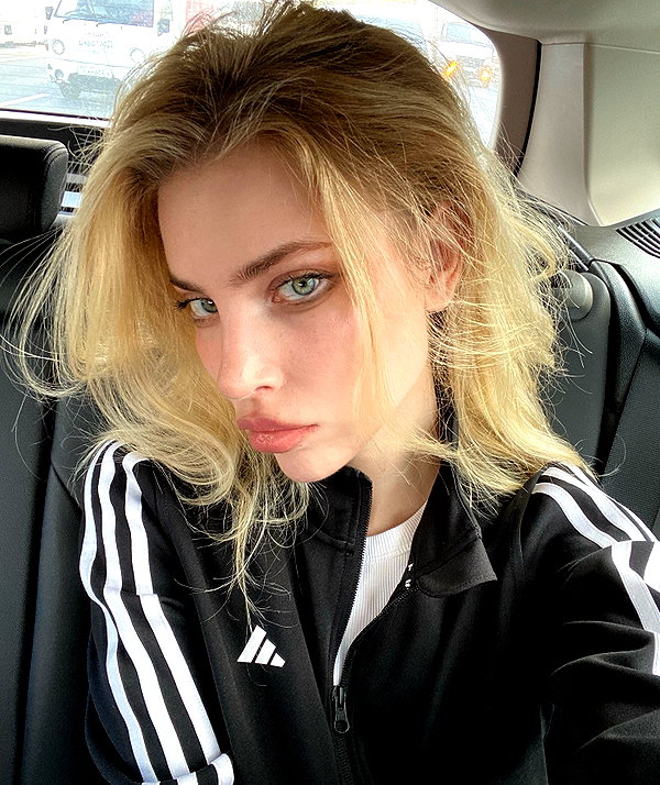 anya4everr instagram image archive image
