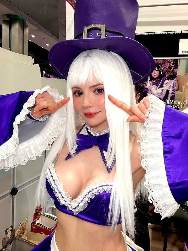 peachmilky_ instagram image archive image