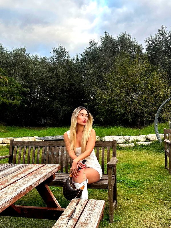 sonia_litvanchuk instagram image archive image