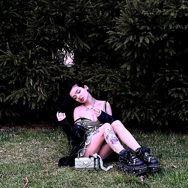 _dead__cherry_ instagram image archive image