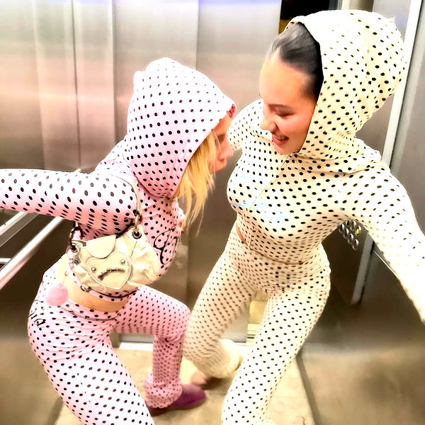 leni.bahr instagram image archive image