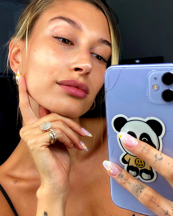 haileybieber instagram image archive image